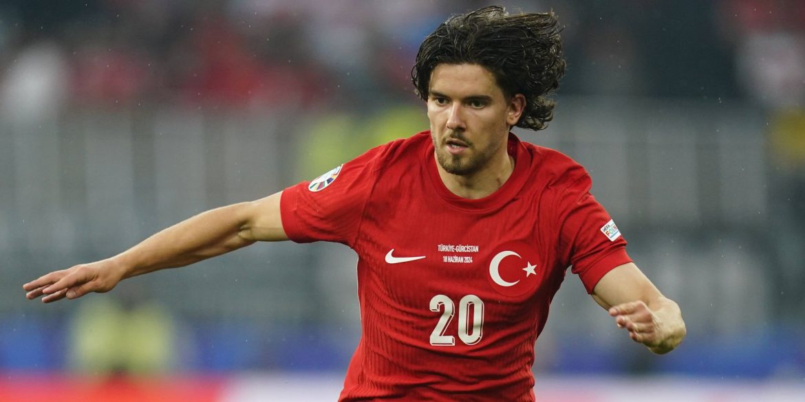 Transfergerüchte: Kadioglu statt Maatsen zum BVB? Gladbach will Stürmer
